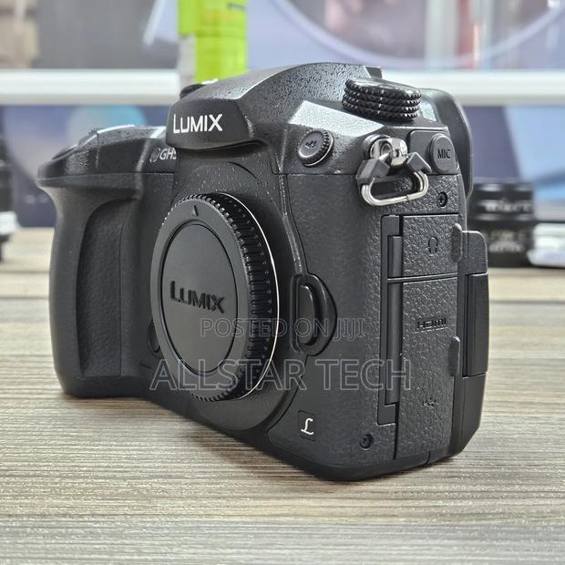 Panasonic Lumix Gh5 Mirrorless Camera - thumbnail 6