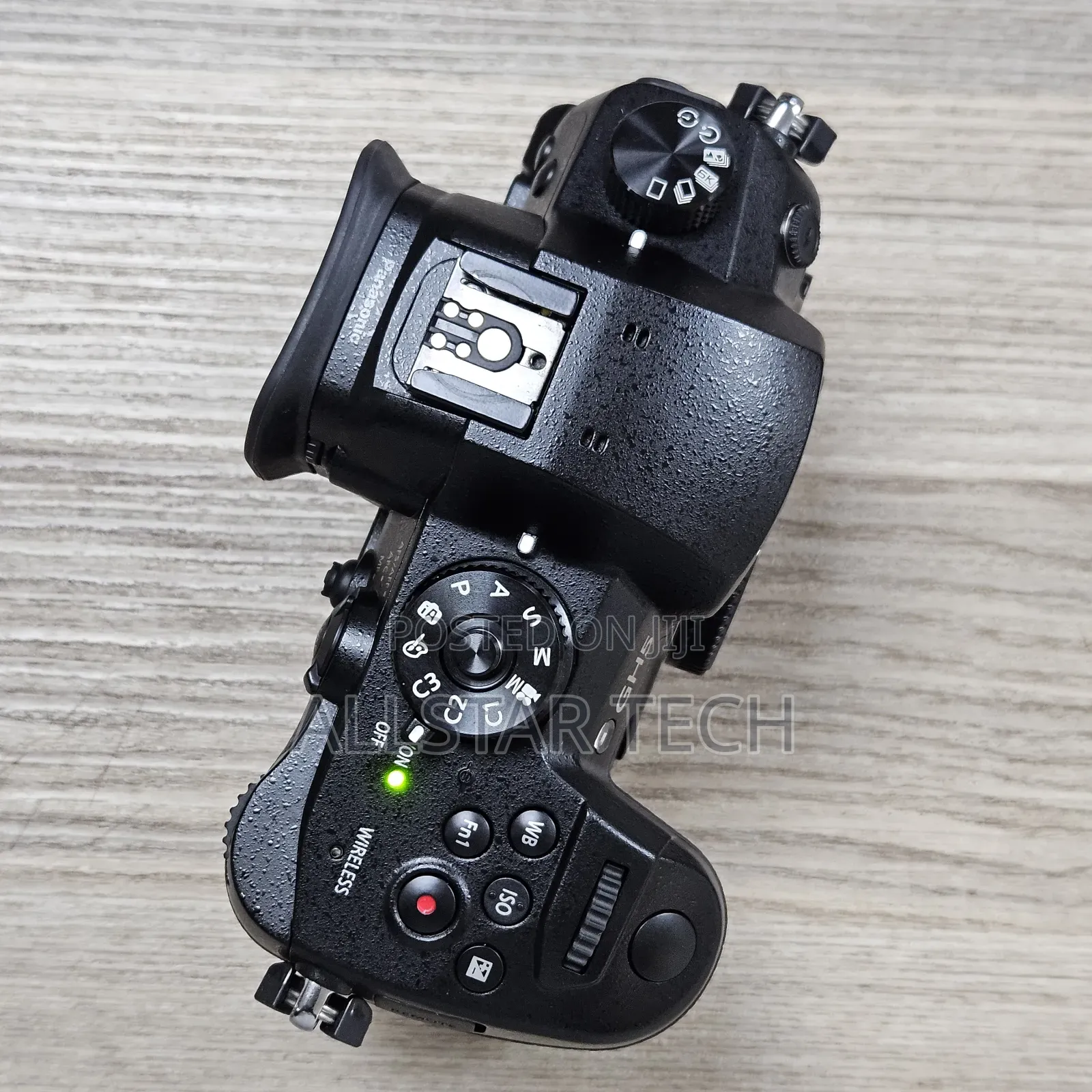 Panasonic Lumix Gh5 Mirrorless Camera