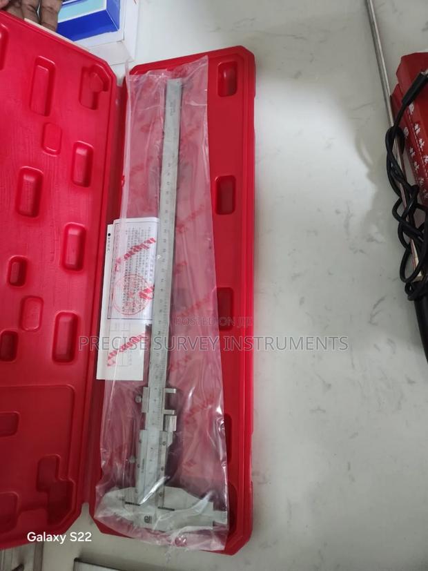 Vernier Caliper With Protective Case - main view