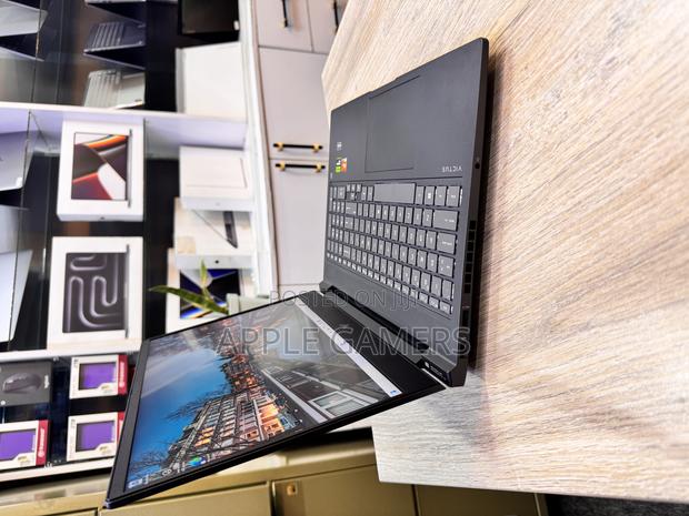 Laptop HP Victus 16 16GB AMD Ryzen 7 SSD 512GB - thumbnail 2
