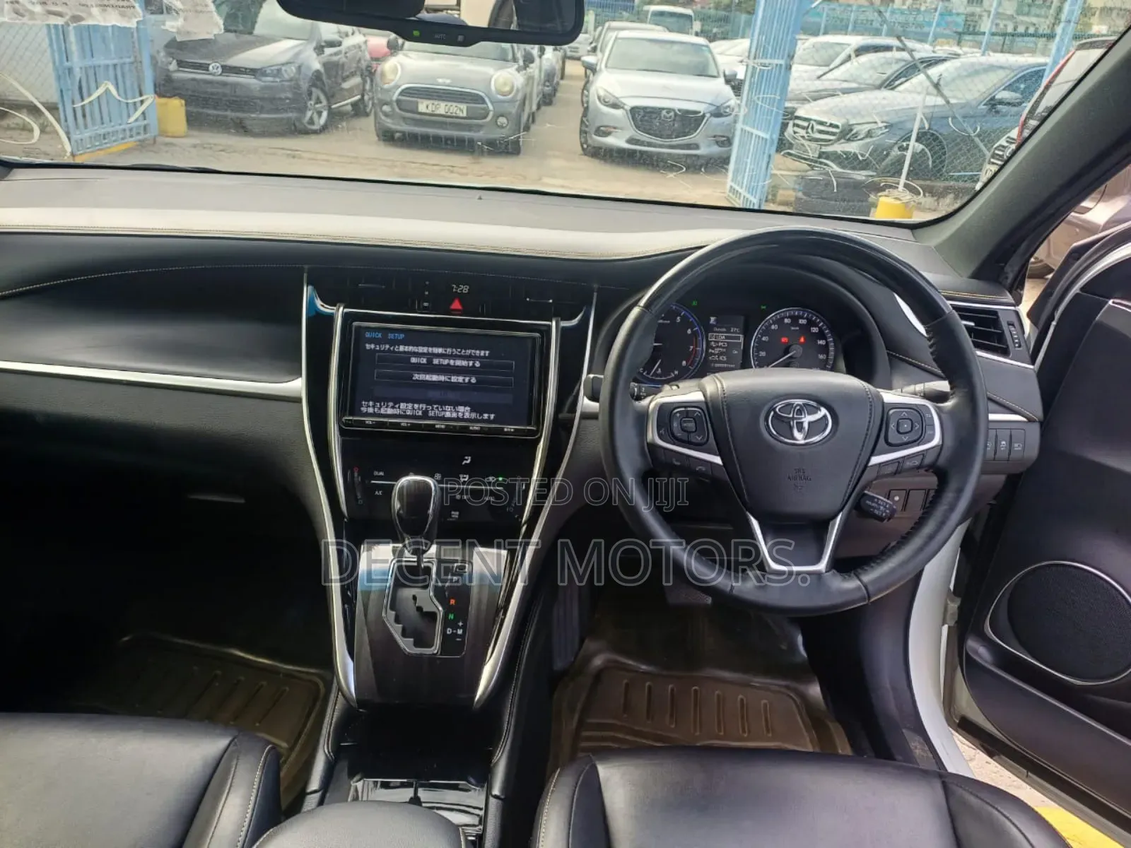 Toyota Harrier 2.0 2019 White