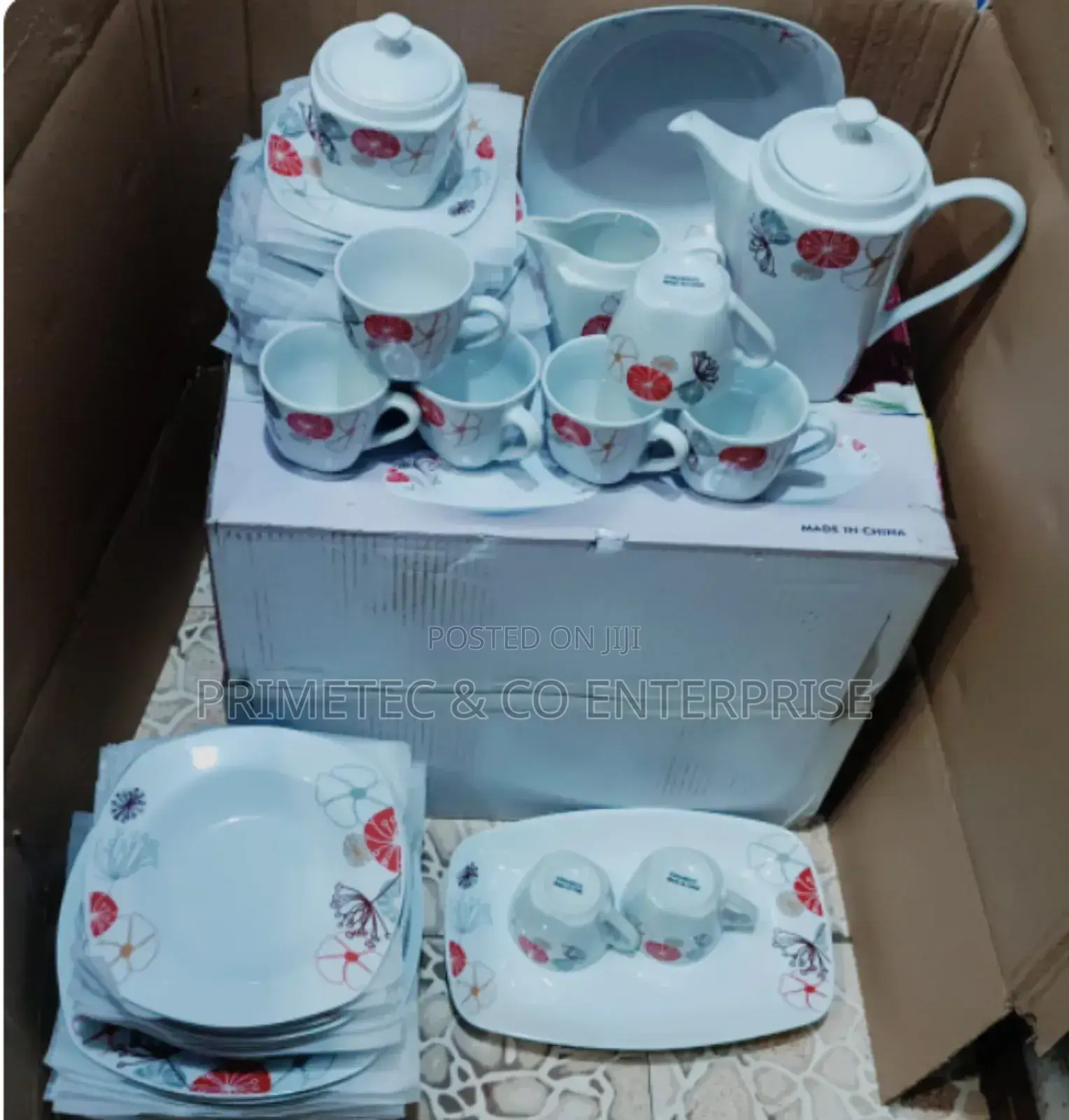 Design a Hot Selling 47pcs Dinner Set