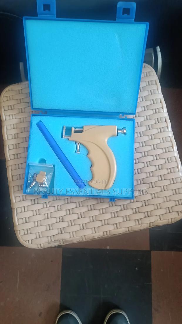 Ear Gun/ Piercing Machine - main view