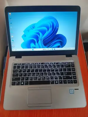Laptop HP EliteBook 820 G3 8GB Intel Core I7 SSD 256GB