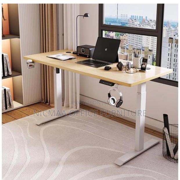 Medimall Electronic Sit and Stand Desk - thumbnail 2