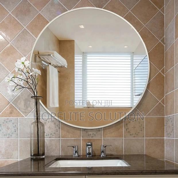 Round Mirror Available - thumbnail 4