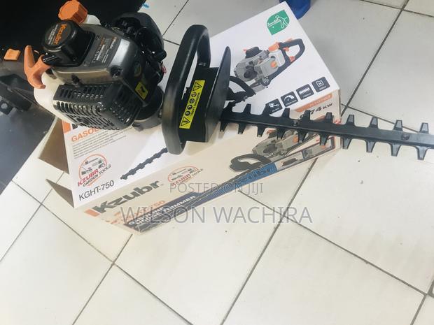 Kzubr Gasoline Hedge Trimmer. - main view