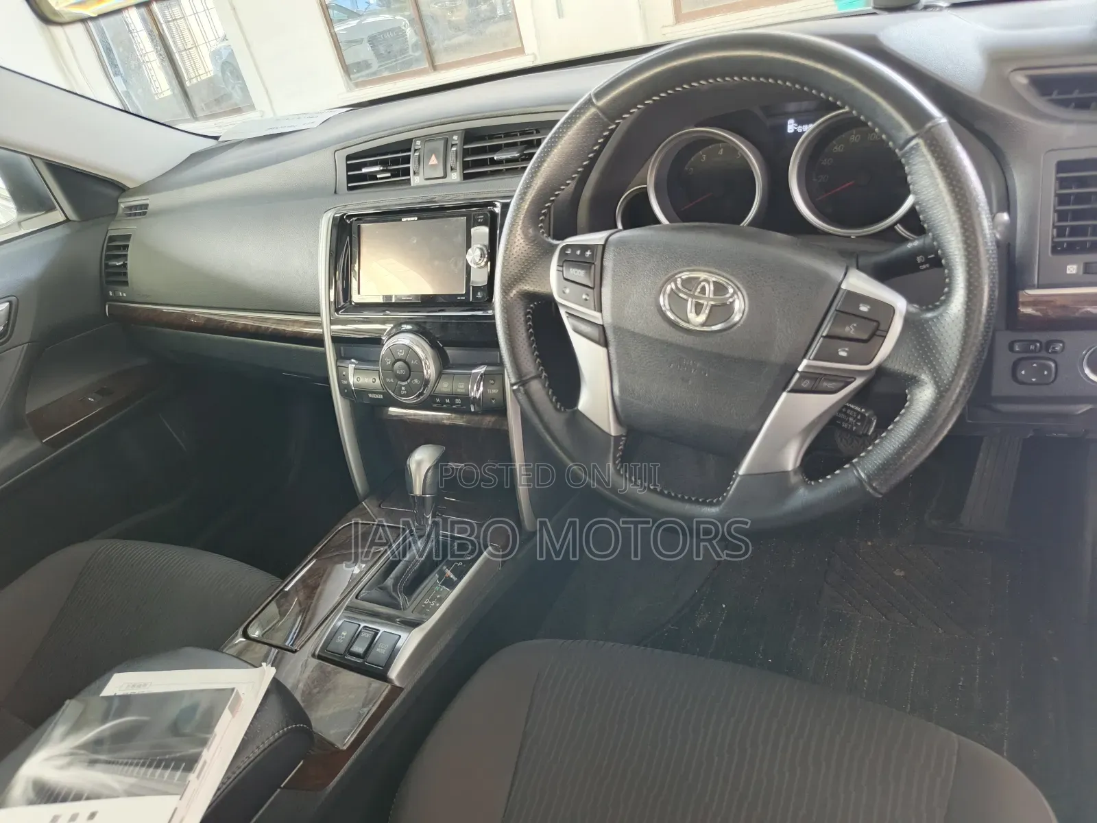 Toyota Mark X 2.5 RWD 2018 White