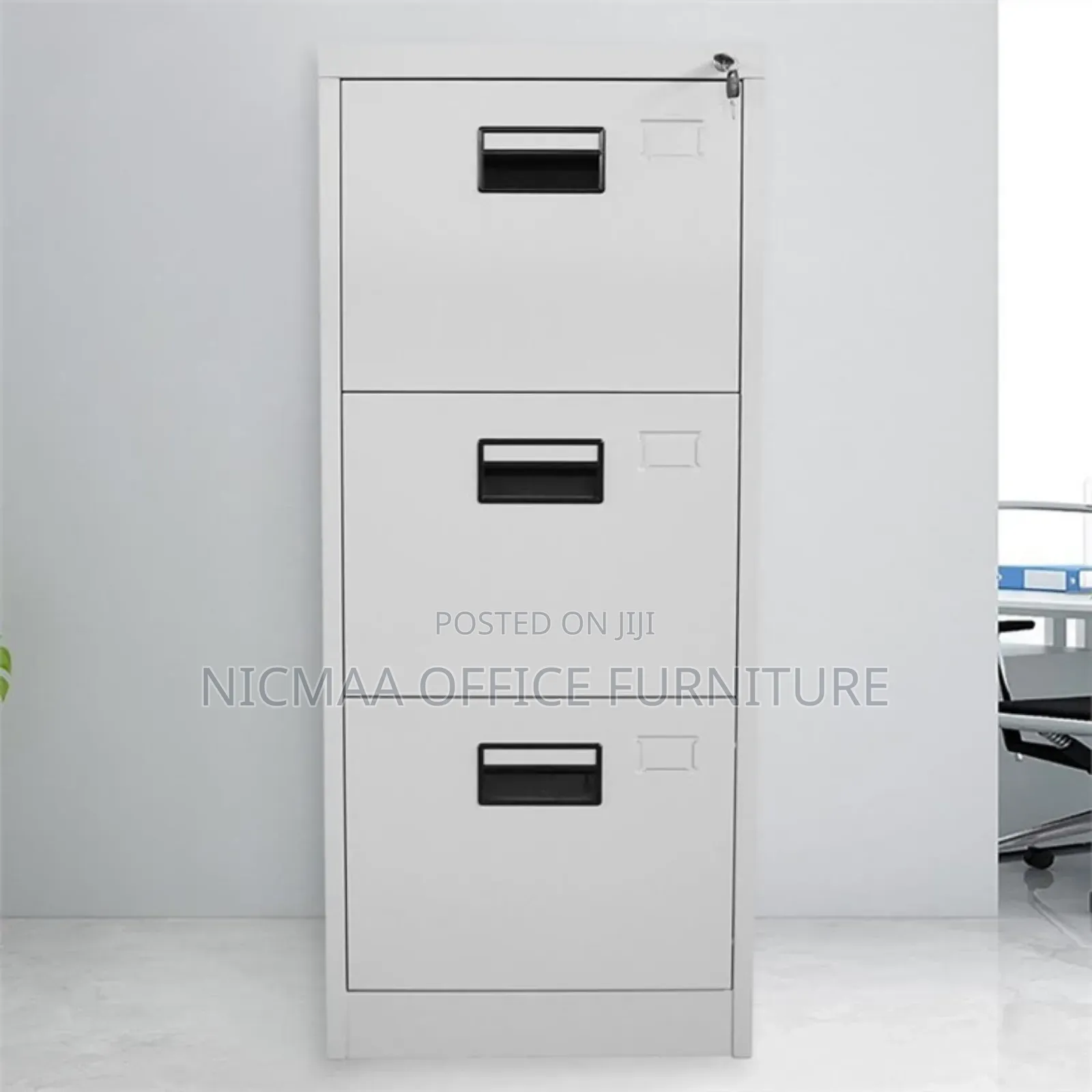 Steel Vertical Lockable 3-Drawer Cabinet With Handle