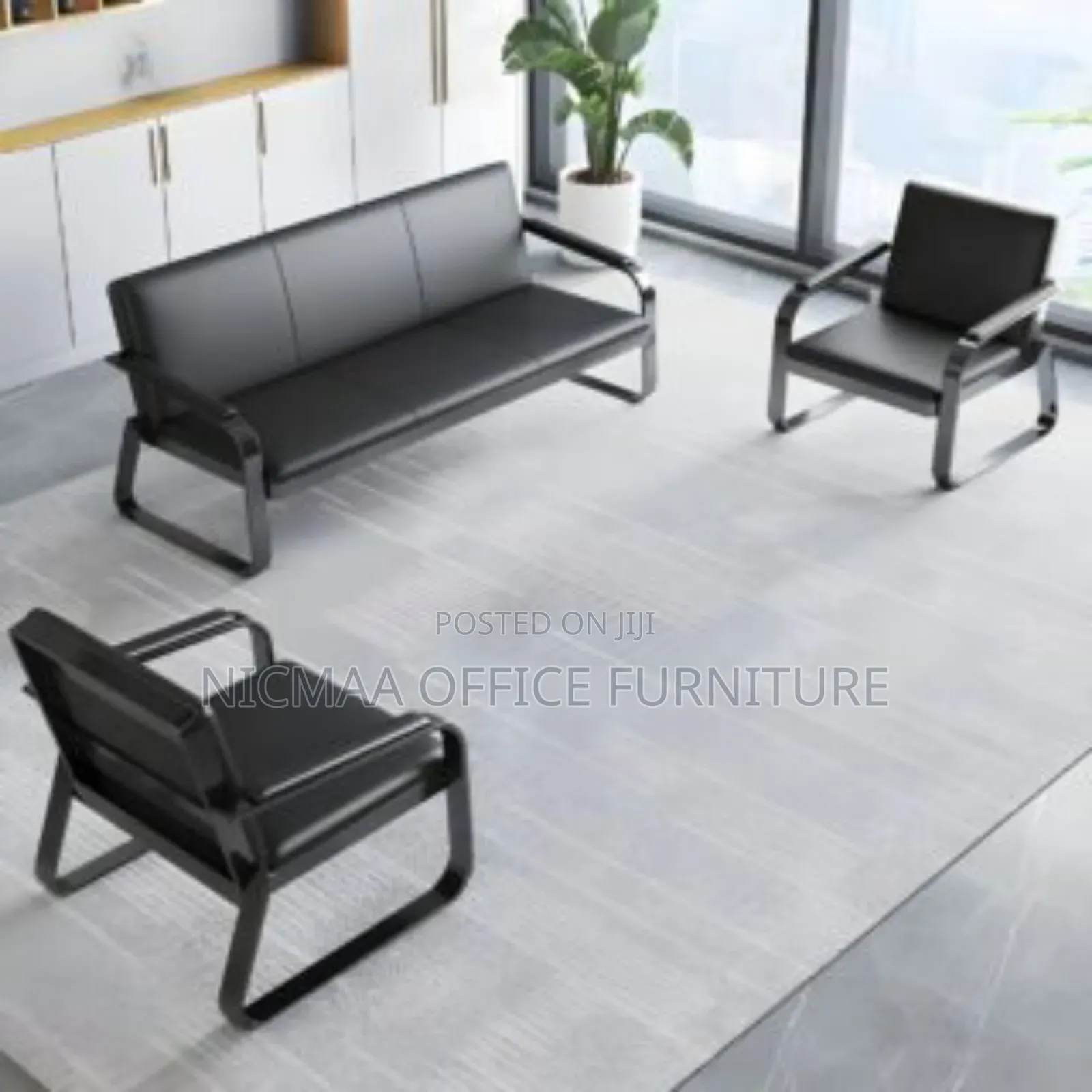 Robust 5-People Sofa Set With Premium Leather Finish