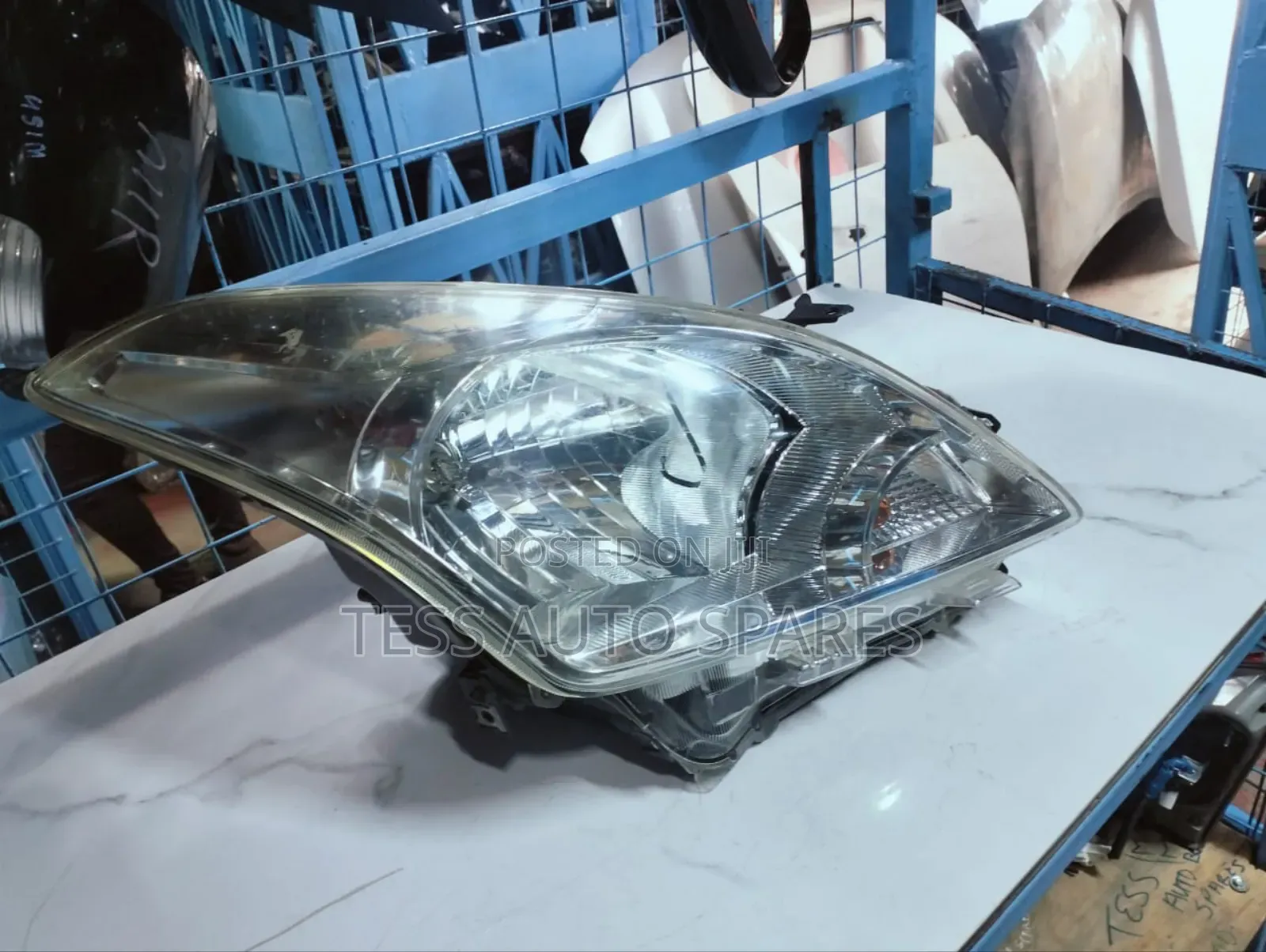 Suzuki Baleno Non Xenon Headlight