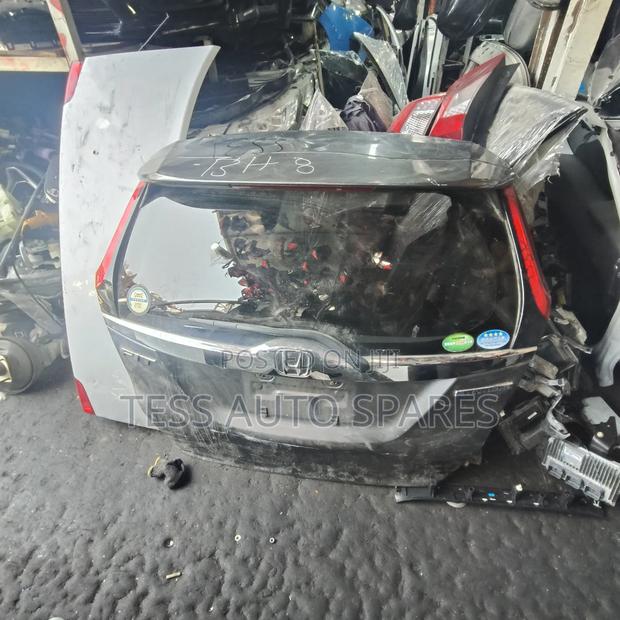 Honda Fit 2018 Boot Available