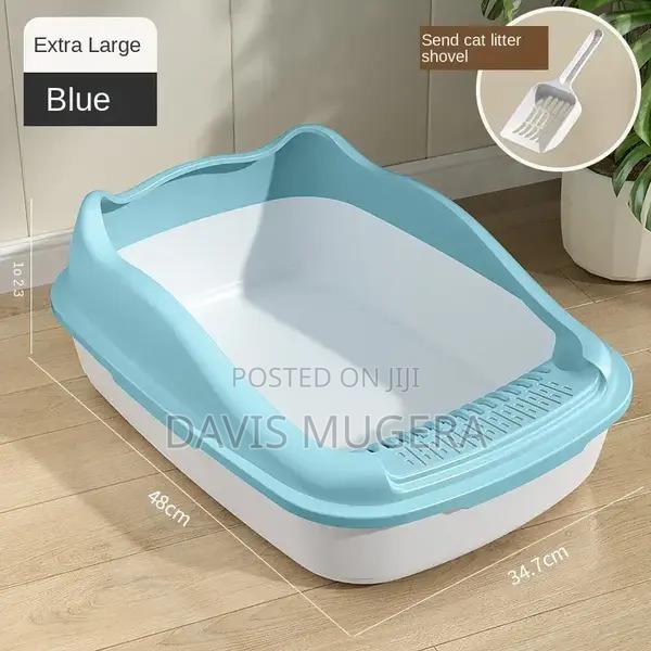 Spatter-Proof Semi-Enclosed Cat Litter Box+Free Litter Scoop - main view
