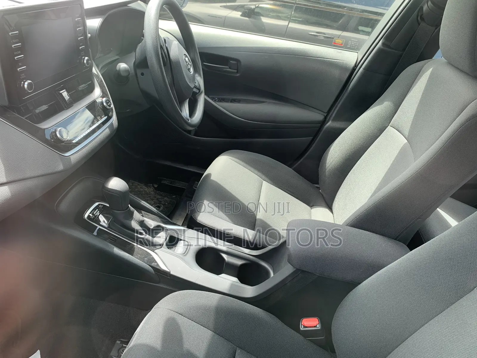Toyota Corolla Hatchback 2019 Silver