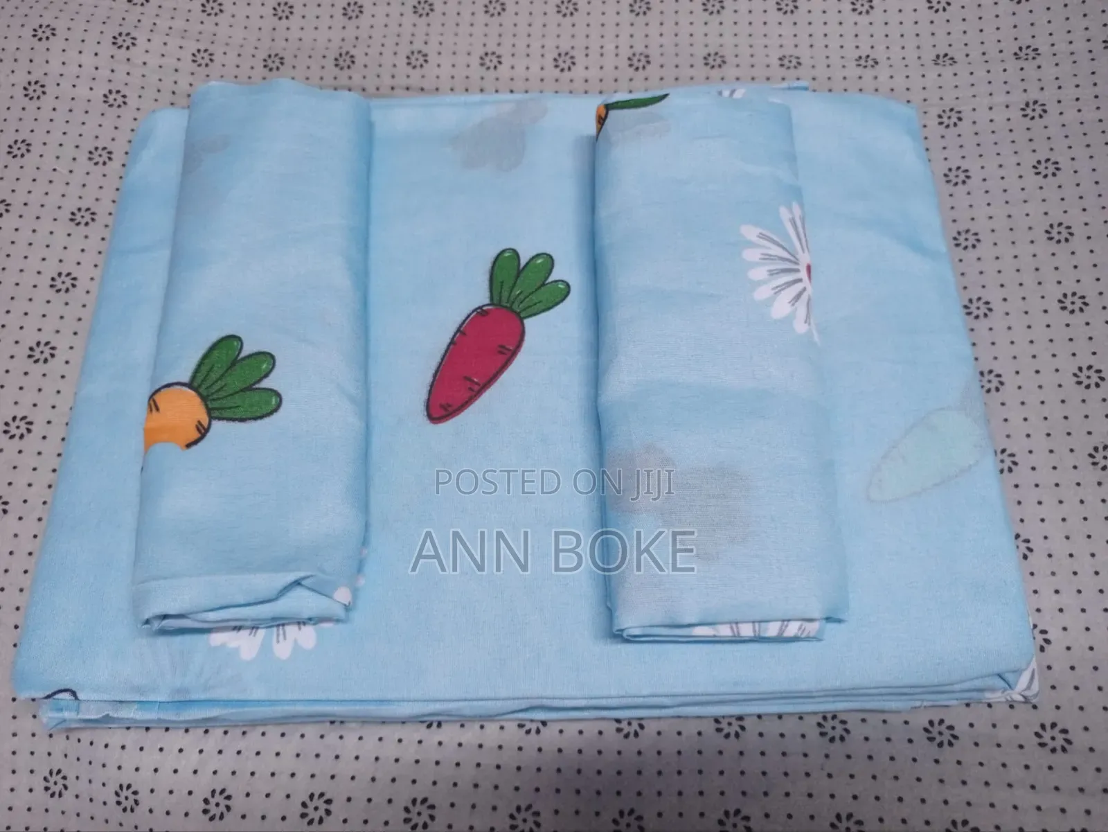 4 Pc Bedsheets 
2 PCS Bedsheets