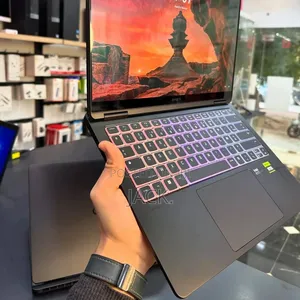 Laptop HP Omen Transcend 14-Fb0023dx 64GB Intel Core Ultra 7 SSD 1T