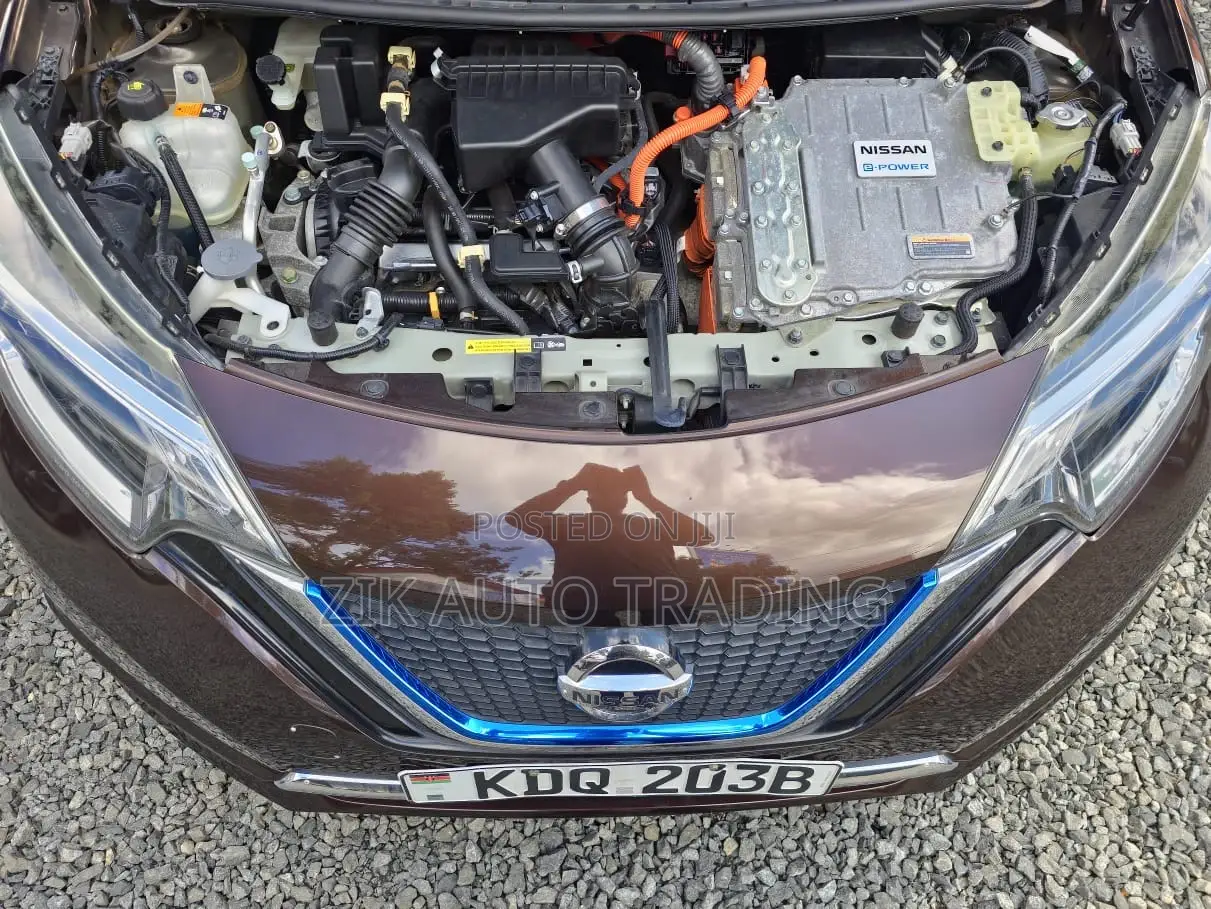 Nissan Note 2017 Brown