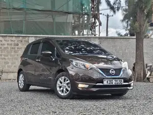 Nissan Note 2017 Brown
