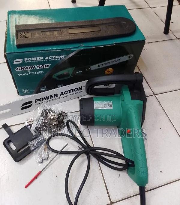 Power Action Electric Chainsaw
16"
1800 Watts
