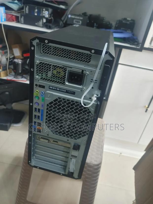 Server HP Easy Connect 16GB Intel Xeon HDD 2T - thumbnail 3