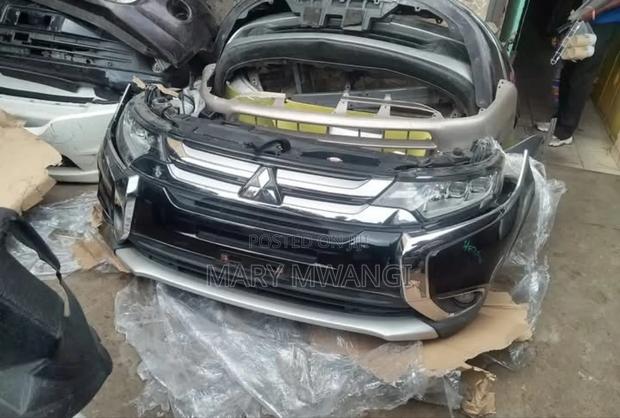 Ex Japan Outlander 2015 New Model Nosecut