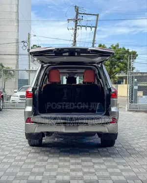 Lexus LX 2019 Gray