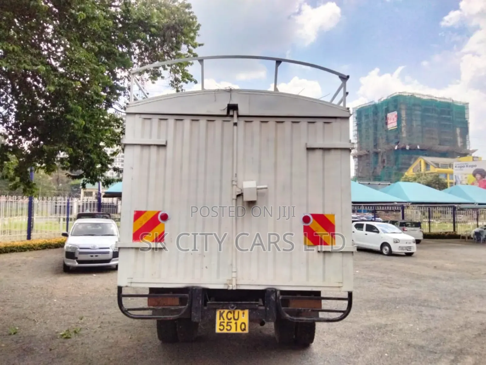Mitsubishi Fuso Lorry