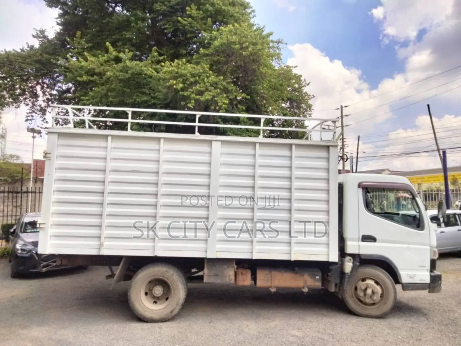 Mitsubishi Fuso Lorry