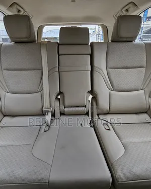 Toyota Land Cruiser 2022 White