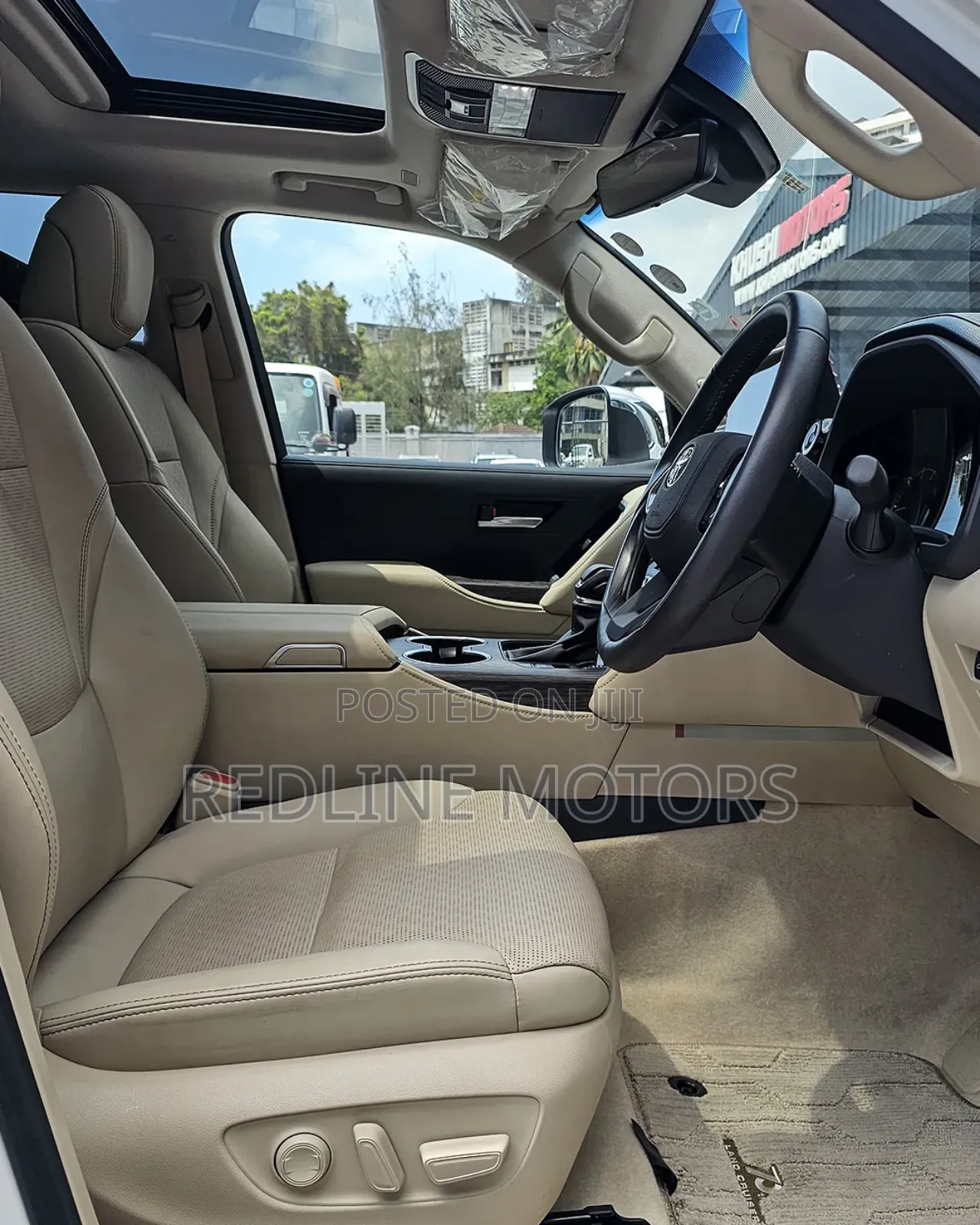 Toyota Land Cruiser 2022 White