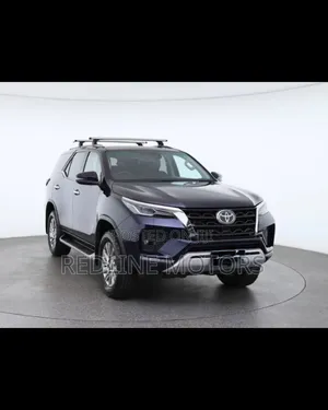 Toyota Fortuner 2021 Blue