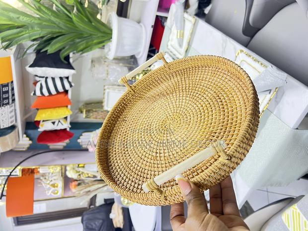 Large Rattan Tray With Handles - thumbnail 2