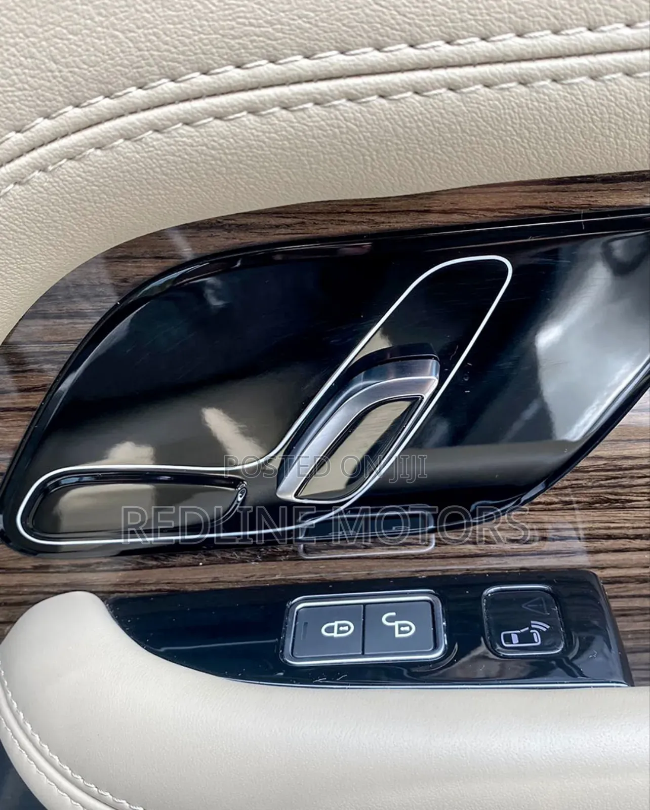 Land Rover Range Rover Vogue 2019 Brown