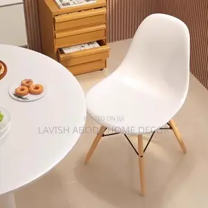 White Eames Chair – Versatile Multi-Functional Chair