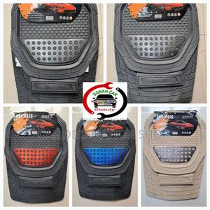 Different Colors Silver Mat 5pc From 1500-1800 - thumbnail 2