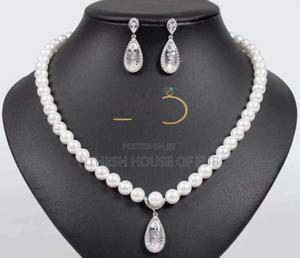 Pearl Luxury Set White Colour (Silver) - main view