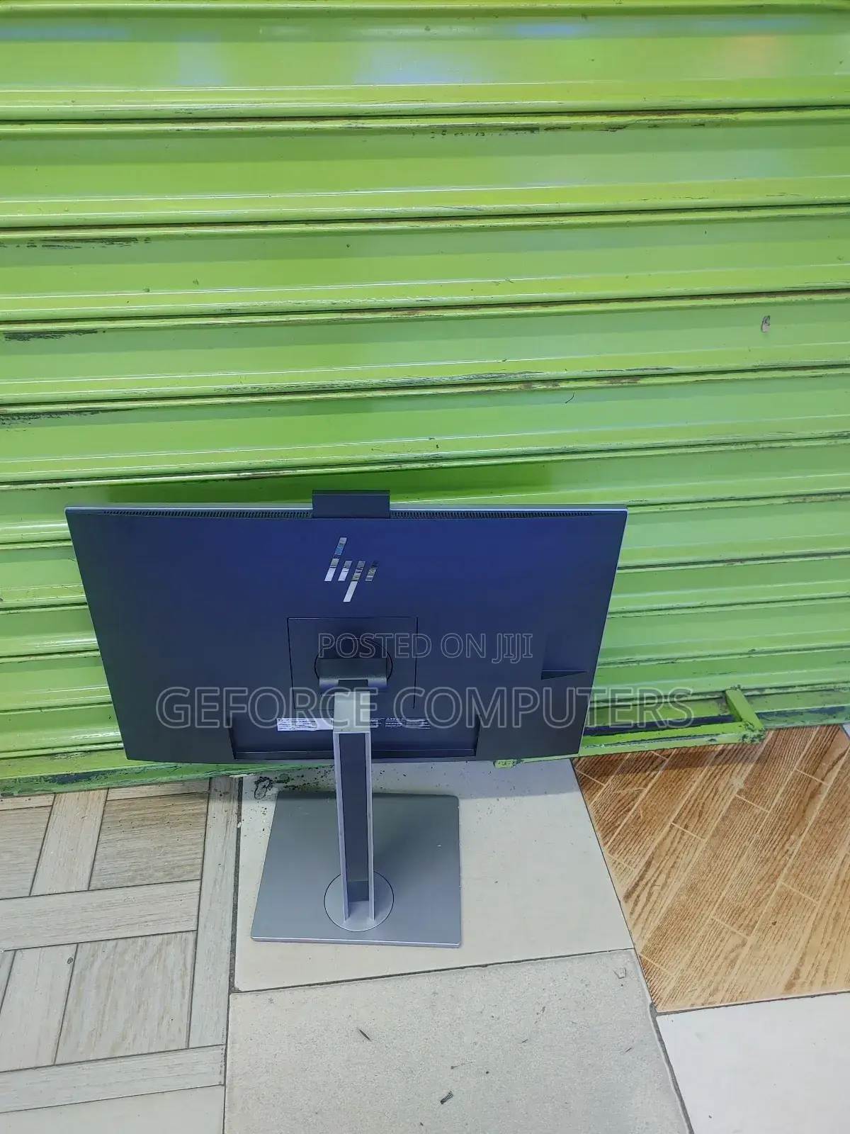 Monitor Frameless