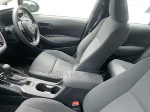 Toyota Corolla Hatchback 2019 White