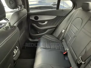 Mercedes-Benz C180 2018 Matt Black