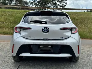 Toyota Corolla 2018 Silver