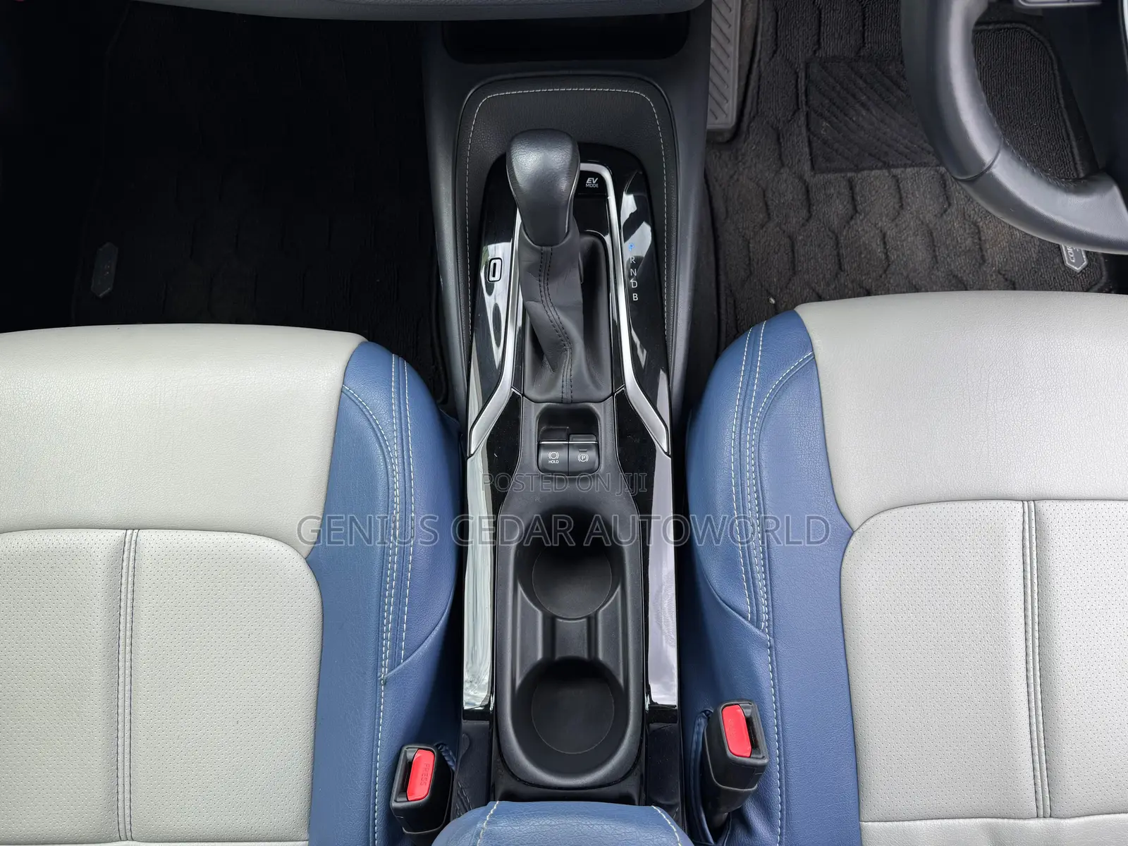 Toyota Corolla 2018 Silver
