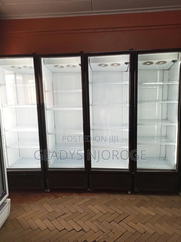 Comercial Chiller (Well Maintained) - main view