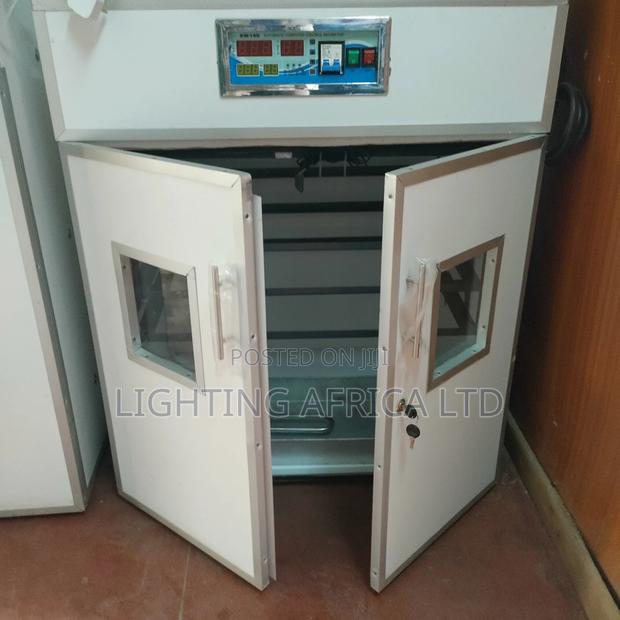 Local 528 Eggs Incubator 600w Power With 90% Hatching Rate