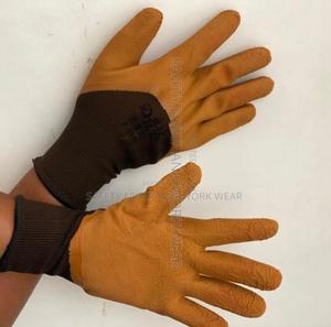 Diamond Grip Gloves For Site Work Tasks. - thumbnail 2