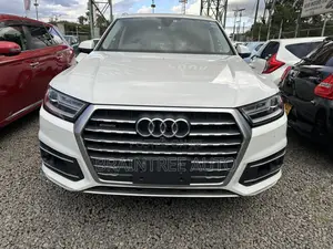 Audi Q7 2.0T Premium AWD quattro 2017 White