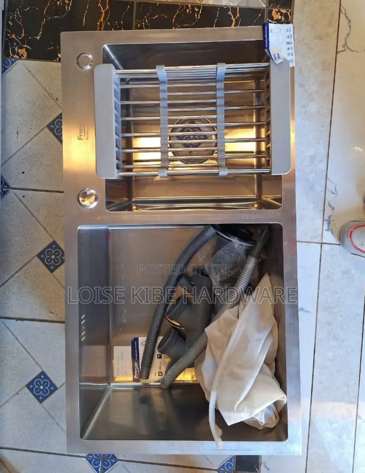 Complete Kitchen Sink Available Francia