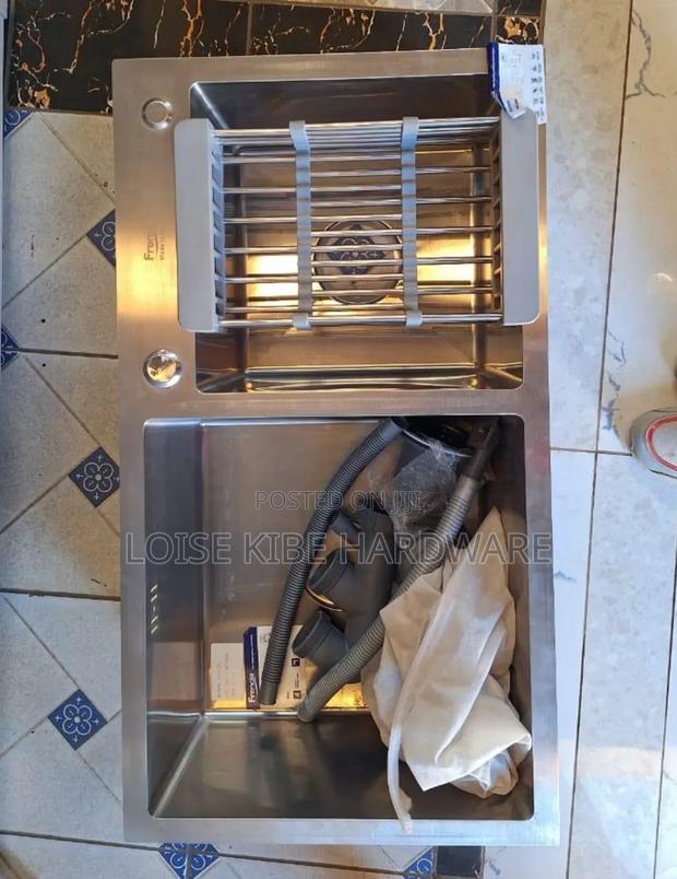 Complete Kitchen Sink Available Francia