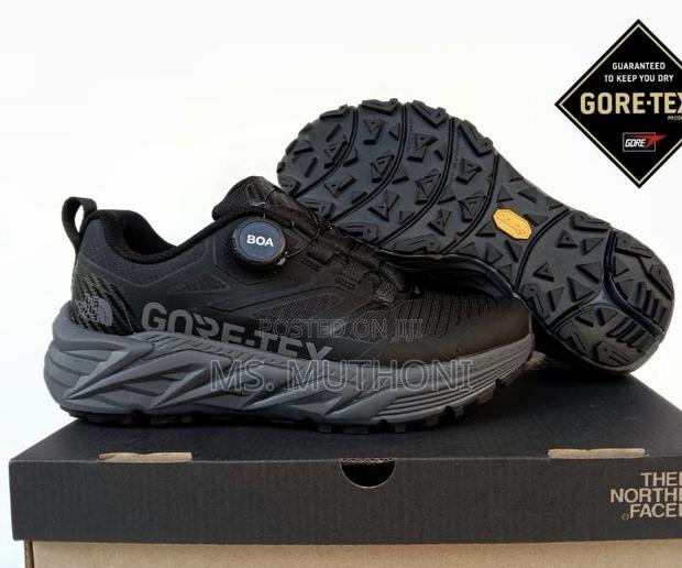 Hiking Gore- Tex TNF Sizes 40-45 - thumbnail 3