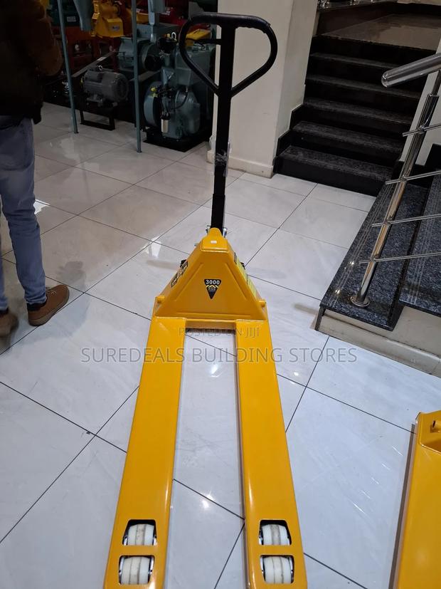 Hisaki Hydraulic Pallet Trolley-3000kg.