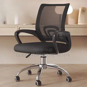 Office Chair:Upholstered Portable Wheels Mesh Office Chair